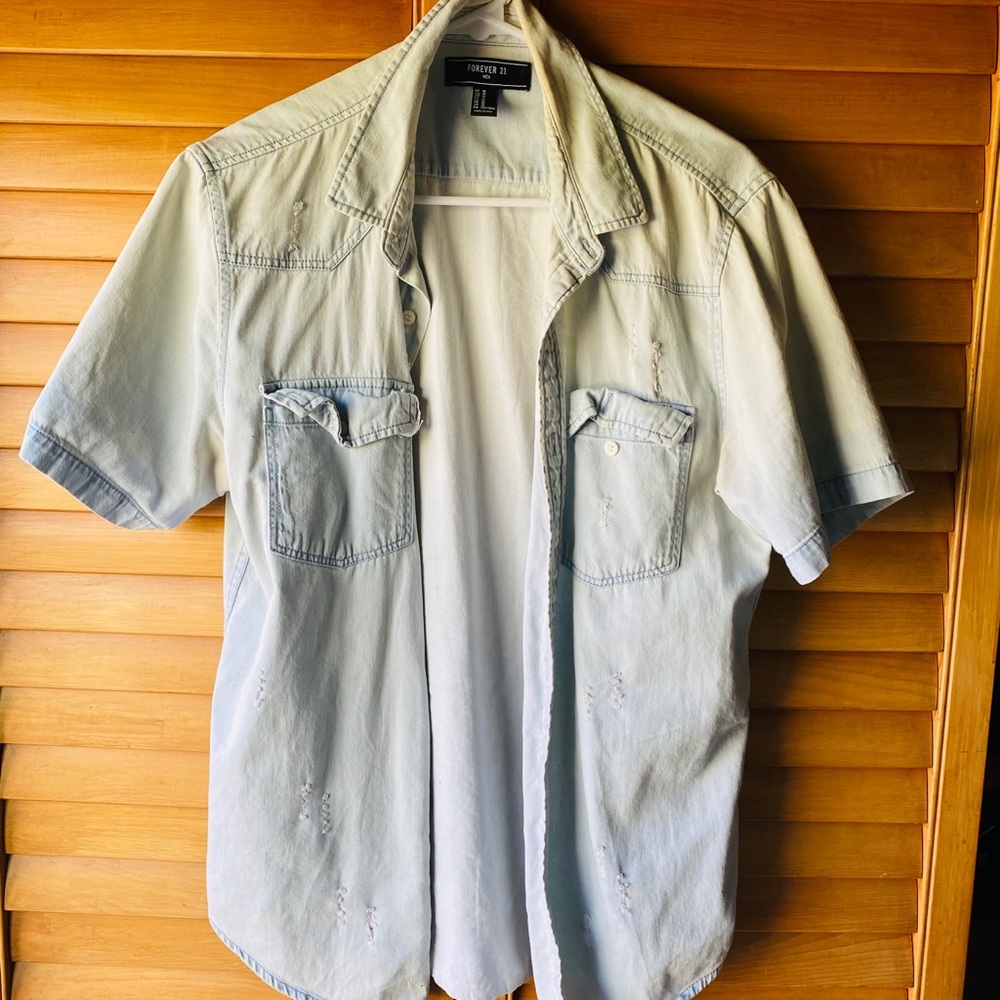 Forever 21 Men’s Denim shirt